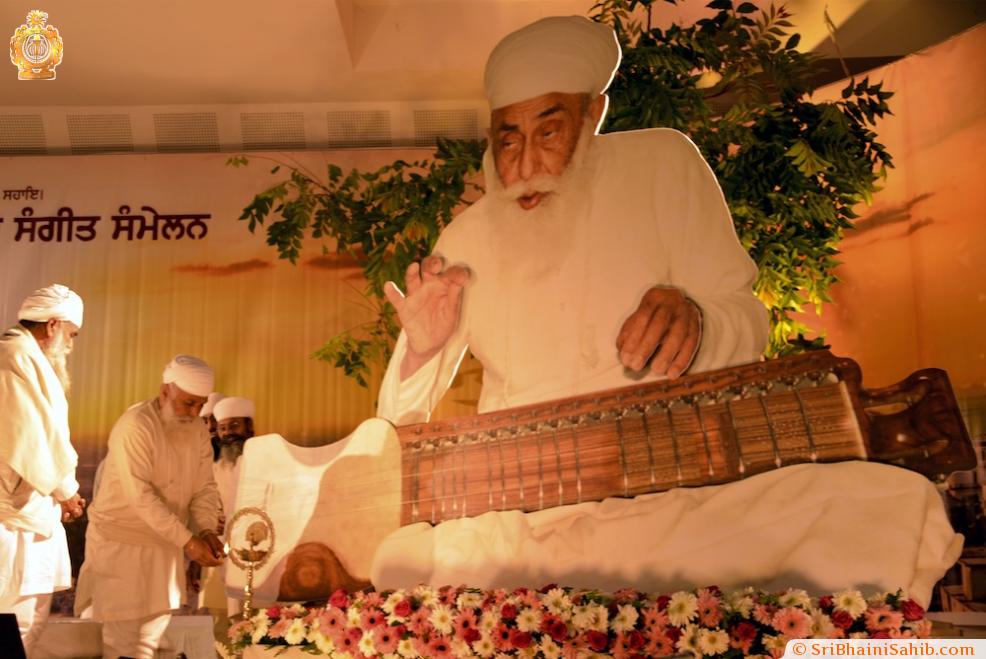 Sri Satguru Jagjit Singh Ji Sangeet Sanmelan 11-01-2014